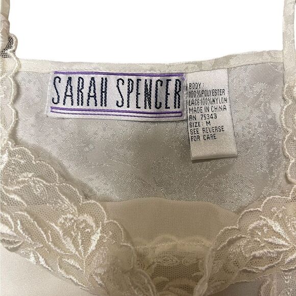 Sarah Spencer Vintage Cami & Short Set - Picture 16 of 16